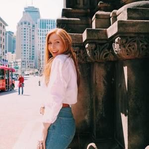 Meet your Posher, Nicole